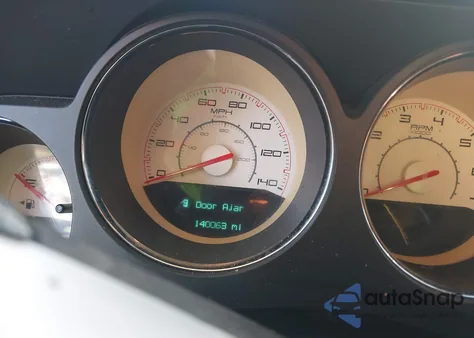 2013 Dodge Challenger Sxt z USA, uszkodzony, nr VIN 2C3CDYAG3DH692420